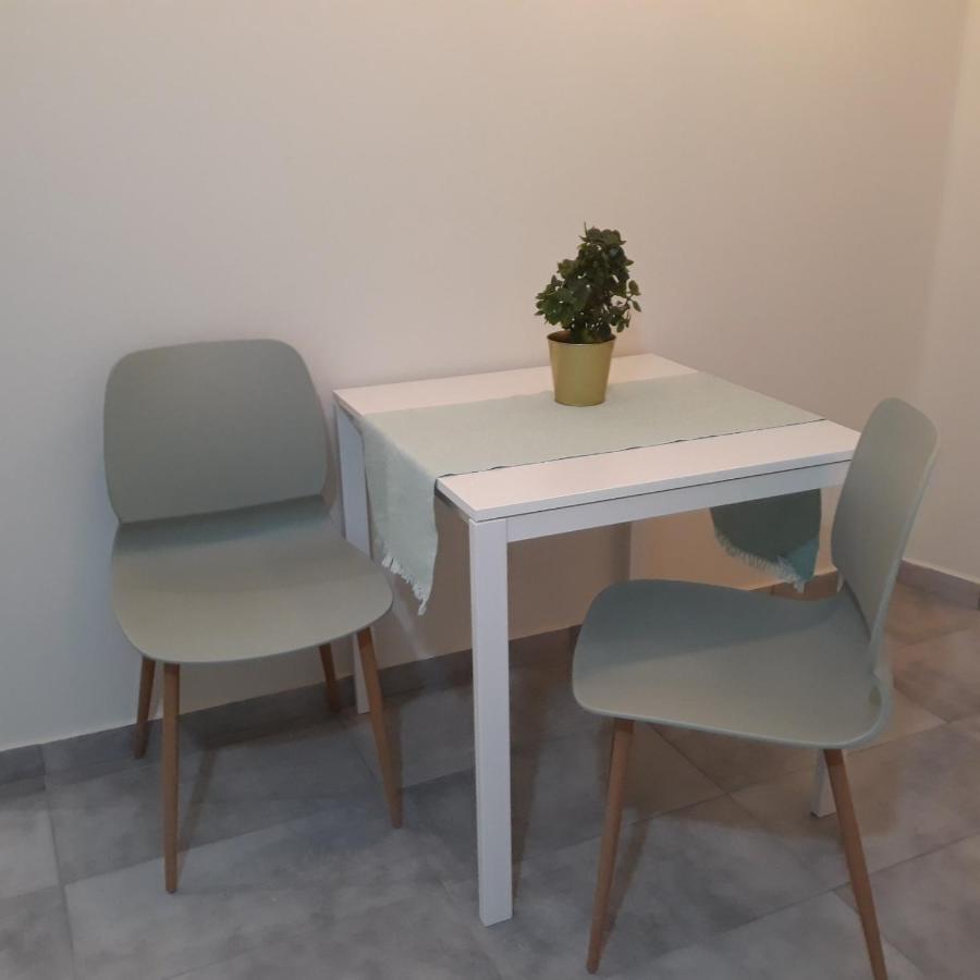 Apartament Paris & Helen Ateny Zewnętrze zdjęcie