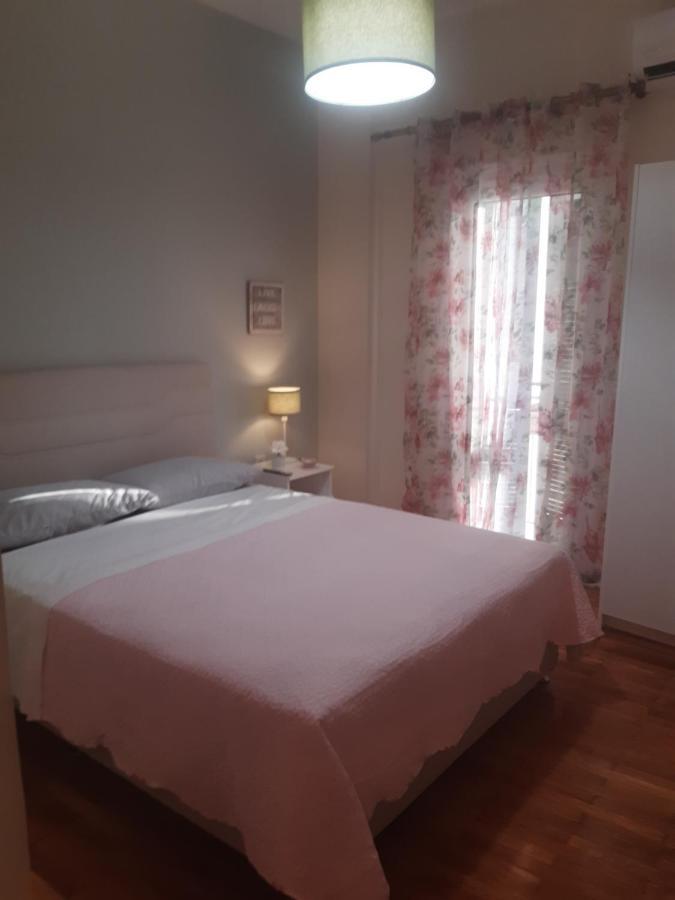 Apartament Paris & Helen Ateny Zewnętrze zdjęcie